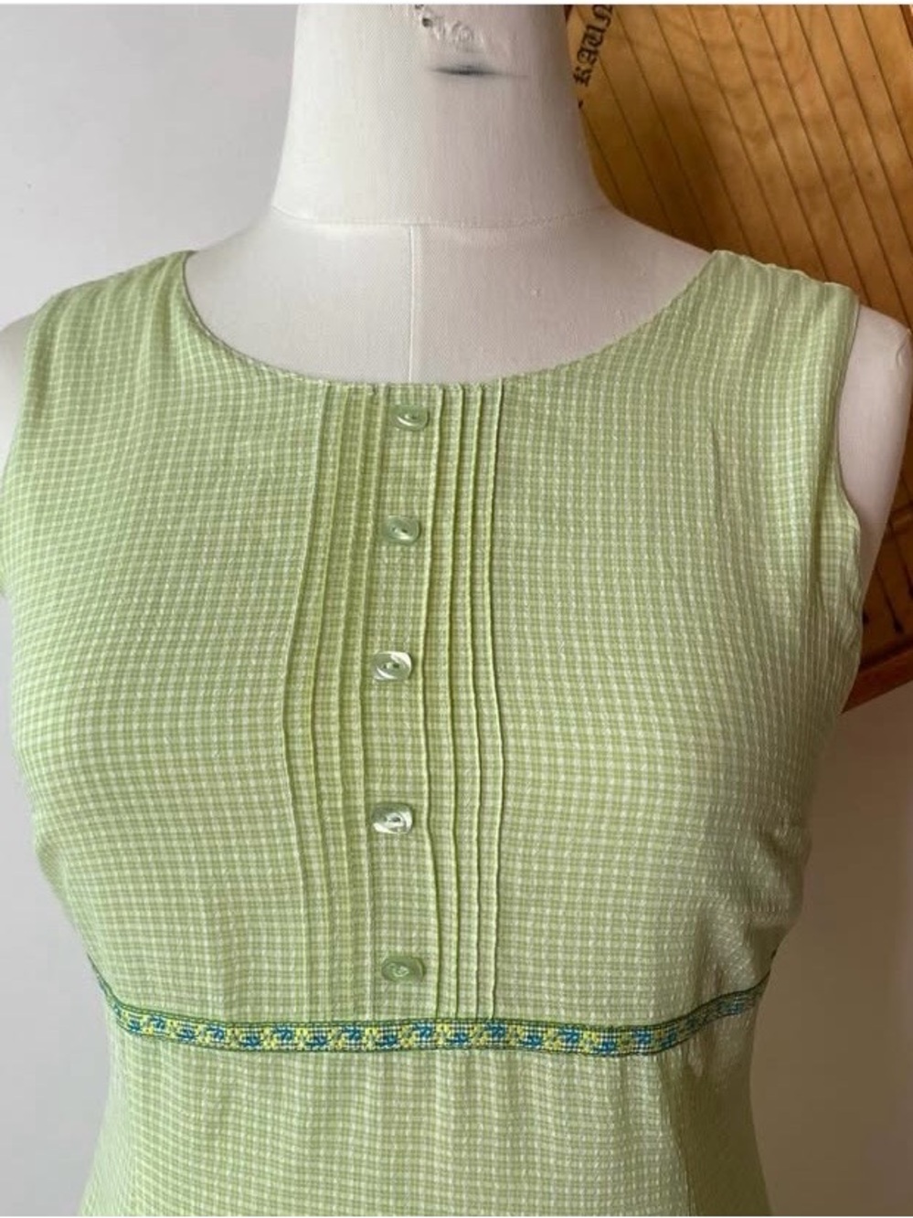 Vintage Sleeveless Light Green gingham Maxi Dress - Picture 2 of 5